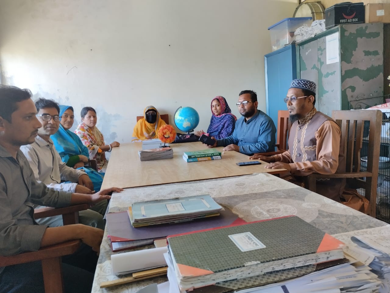 চিলমারী বালিকা উচ্চ বিদ্যালয়ের শিক্ষকমন্ডলী